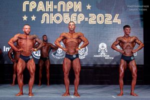 CLASSIC PHYSIQUE-НОВИЧКИ